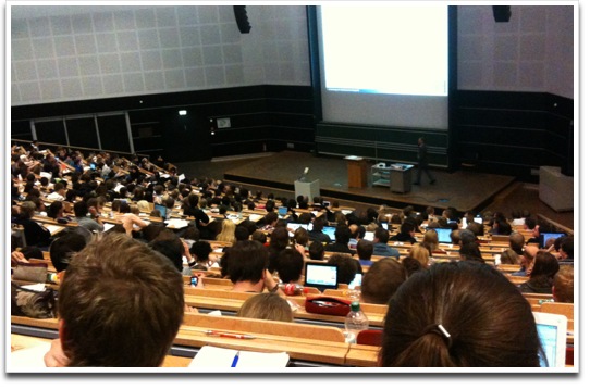 Studium-Uni-Siegen-Audimax.jpg